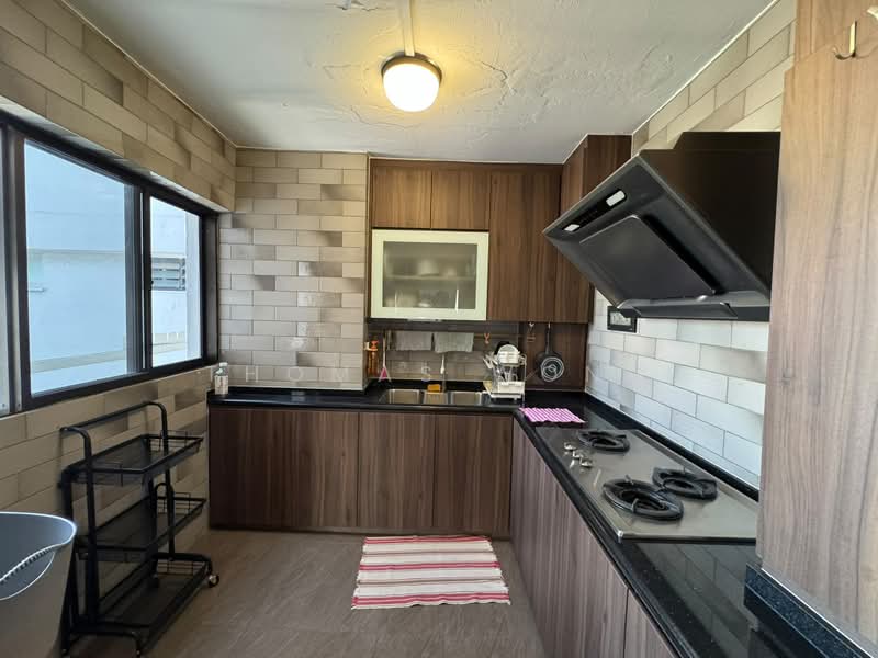 431 Ang Mo Kio Avenue 10, 431 Ang Mo Kio Avenue 10, Room Rental, 150 sqft, HDB Flat For Rent, by Thomas Wong, 500178406 - Kitchen - PropertyGuru.com.sg