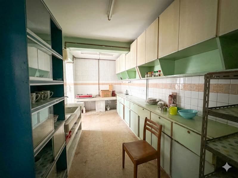 87 Zion Road, 87 Zion Road, 3 Bedrooms, 1,259 sqft, HDB Flat For Sale, by Clarisse Gan, 500178411 - Kitchen - PropertyGuru.com.sg