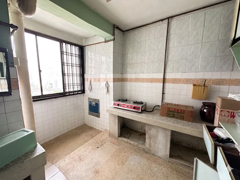 87 Zion Road, 87 Zion Road, 3 Bedrooms, 1,259 sqft, HDB Flat For Sale, by Clarisse Gan, 500178411 - Kitchen - PropertyGuru.com.sg