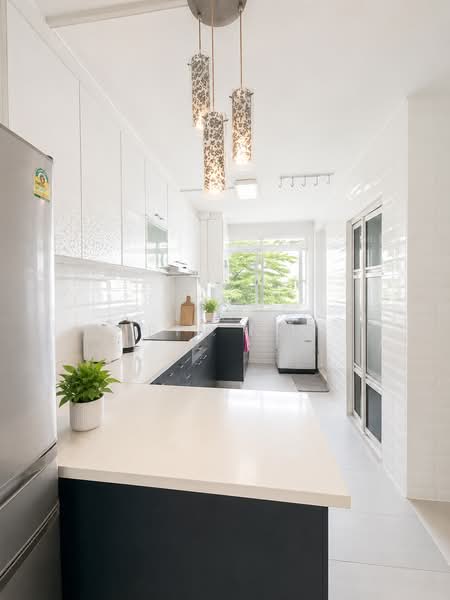 123 Simei Street 1, 123 Simei Street 1, 3 Bedrooms, 1,119 sqft, HDB Flat For Sale, by Rin Ng, 500178414 - Kitchen - PropertyGuru.com.sg
