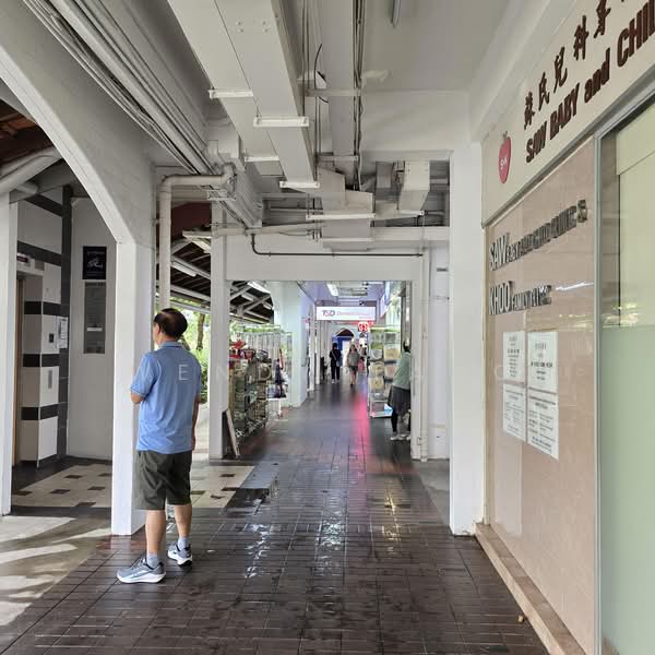 Shophouse 681 Hougang Avenue 8, Hougang Avenue 8, 1,335 sqft, Shop / Shophouse For Rent, by Wendy Tang, 500178416 - Corridor - CommercialGuru.com.sg