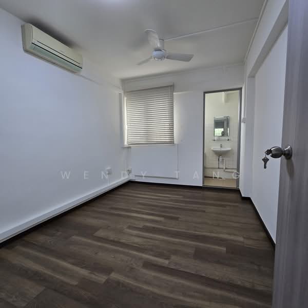 Shophouse 681 Hougang Avenue 8, Hougang Avenue 8, 1,335 sqft, Shop / Shophouse For Rent, by Wendy Tang, 500178416 - Interior - CommercialGuru.com.sg