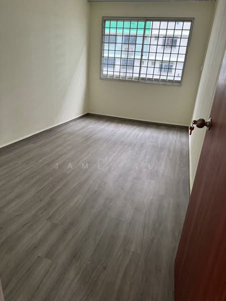 823 Jurong West Street 81, 823 Jurong West Street 81, 4 Bedrooms, 1,302 sqft, HDB Flat For Sale, by James Lee, 500178420 - Interior - PropertyGuru.com.sg