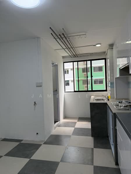 823 Jurong West Street 81, 823 Jurong West Street 81, Boon Lay / Jurong / Tuas, 4 Bedrooms, 1,302 sqft, HDB Flat For Sale, by James Lee, 500178420 - Kitchen - PropertyGuru.com.sg