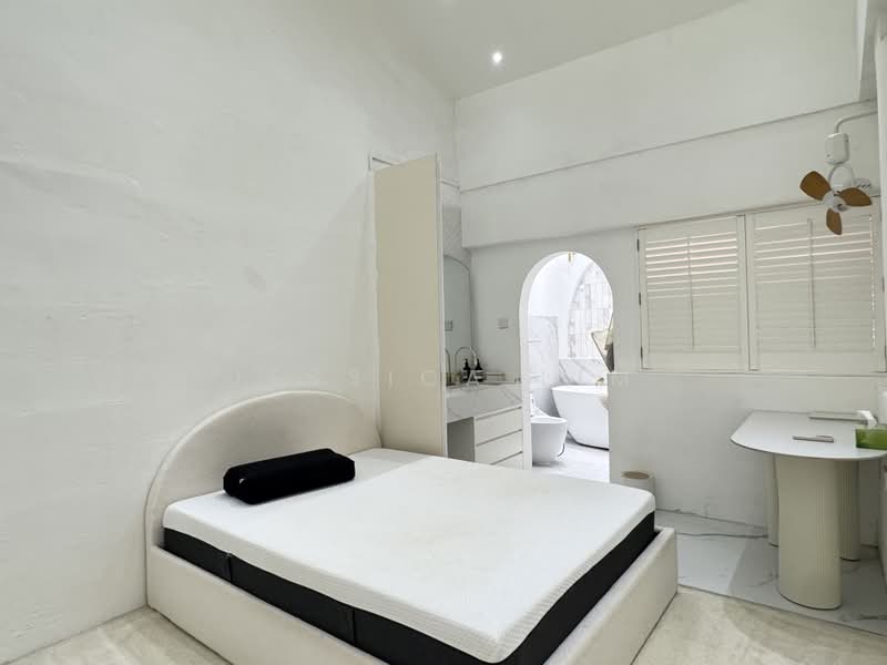 281 Bukit Batok East Avenue 3, 281 Bukit Batok East Avenue 3, 2 Bedrooms, 947 sqft, HDB Flat For Rent, by Jessica Lim, 500178444 - Bedroom - PropertyGuru.com.sg