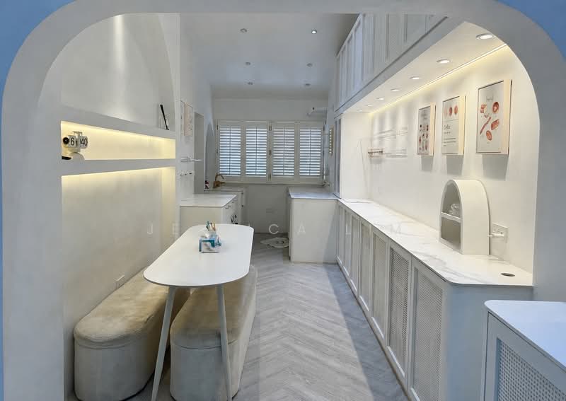 281 Bukit Batok East Avenue 3, 281 Bukit Batok East Avenue 3, 2 Bedrooms, 947 sqft, HDB Flat For Rent, by Jessica Lim, 500178444 - Kitchen - PropertyGuru.com.sg