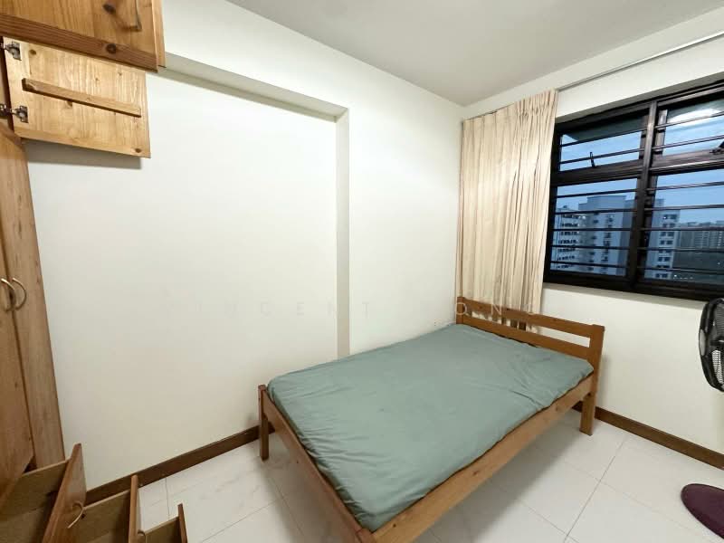 180C Boon Lay Drive, 180C Boon Lay Drive, 3 Bedrooms, 1,001 sqft, HDB Flat For Sale, by Vincent Kong, 500178453 - Bedroom - PropertyGuru.com.sg