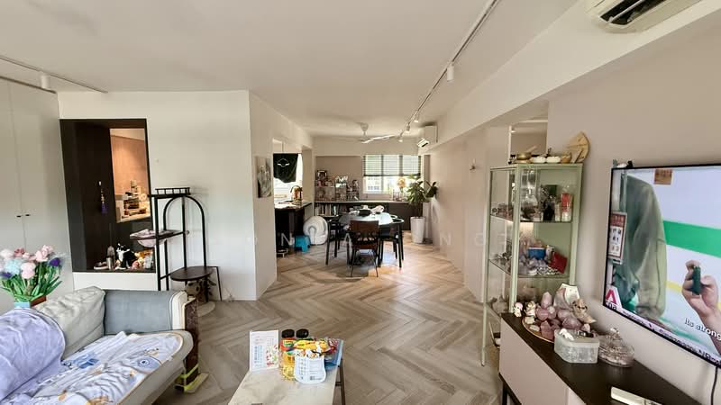 151 Bedok Reservoir Road, 151 Bedok Reservoir Road, 3 Bedrooms, 947 sqft, HDB Flat For Sale, by Sonia Ong, 500178454 - Living Room - PropertyGuru.com.sg