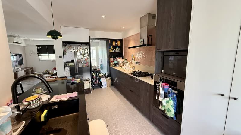 151 Bedok Reservoir Road, 151 Bedok Reservoir Road, 3 Bedrooms, 947 sqft, HDB Flat For Sale, by Sonia Ong, 500178454 - Kitchen - PropertyGuru.com.sg