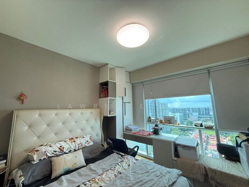 Eight Riversuites, 2 Whampoa East, 3 Bedrooms, 980 sqft, Condominium For Sale, by Lawrence Lee, 500178456 - Bedroom - PropertyGuru.com.sg