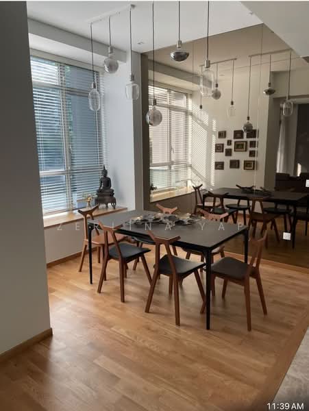 The Laurels @ Cairnhill Road, 38 Cairnhill Road, 3 Bedrooms, 1,313 sqft, Condominium For Sale, by Zerlina Yap, 500178461 - Dining Room - PropertyGuru.com.sg