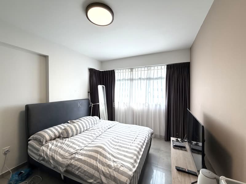 415A Fernvale Link, 415A Fernvale Link, 3 Bedrooms, 1,001 sqft, HDB Flat For Sale, by Kaven Oh, 500178462 - Master Bedroom - PropertyGuru.com.sg