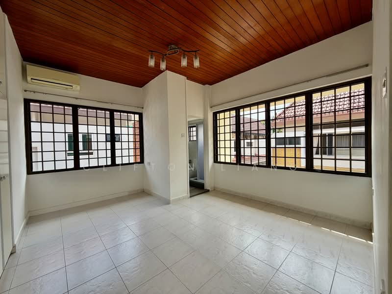 Thomson Hill Estate, 51 Thomson Terrace, 4 Bedrooms, 3,000 sqft, Semi-Detached House For Rent, by Clifton Liang, 500178463 - Interior - PropertyGuru.com.sg