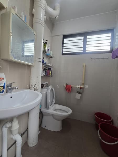 215 Bukit Batok Street 21, 215 Bukit Batok Street 21, 3 Bedrooms, 1,001 sqft, HDB Flat For Sale, by Novene Ng, 500178466 - PropertyGuru.com.sg