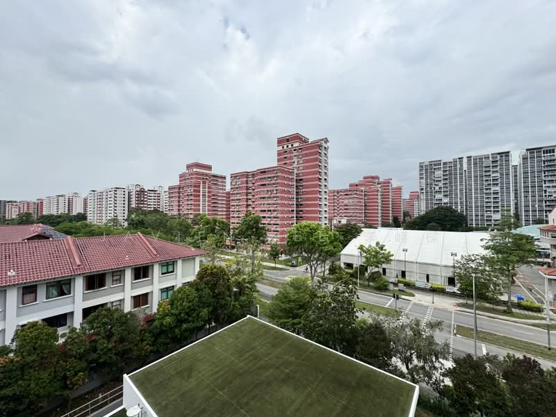 Stratum, 82 Elias Road, 3 Bedrooms, 1,636 sqft, Condominium For Sale, by Javien Lee 李峙樑, 500178468 - Living room view - PropertyGuru.com.sg