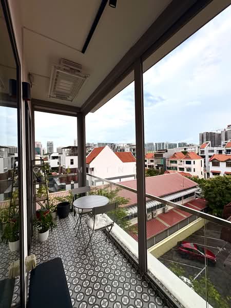 The Vanderlint, 87 Ceylon Road, 1 Bedroom, 463 sqft, Condominium For Sale, by Germaine Tan, 500178473 - Balcony - PropertyGuru.com.sg
