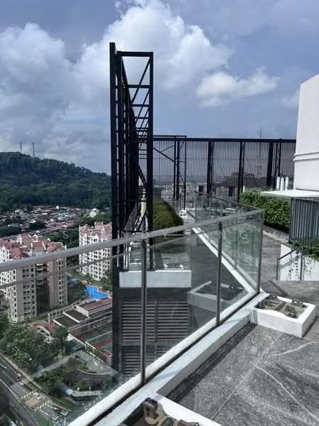 The Hillier, 6 Hillview Rise, 1 Bedroom, 624 sqft, Condominium For Rent, by Standy Ong, 500178476 - Rooftop terrace - PropertyGuru.com.sg