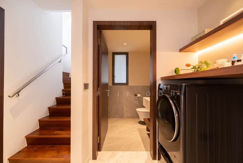 The Viridian, 6 Jalan Ampas, 1 Bedroom, 883 sqft, Condominium For Sale, by Charlie Goh, 500178485 - Bathroom - PropertyGuru.com.sg