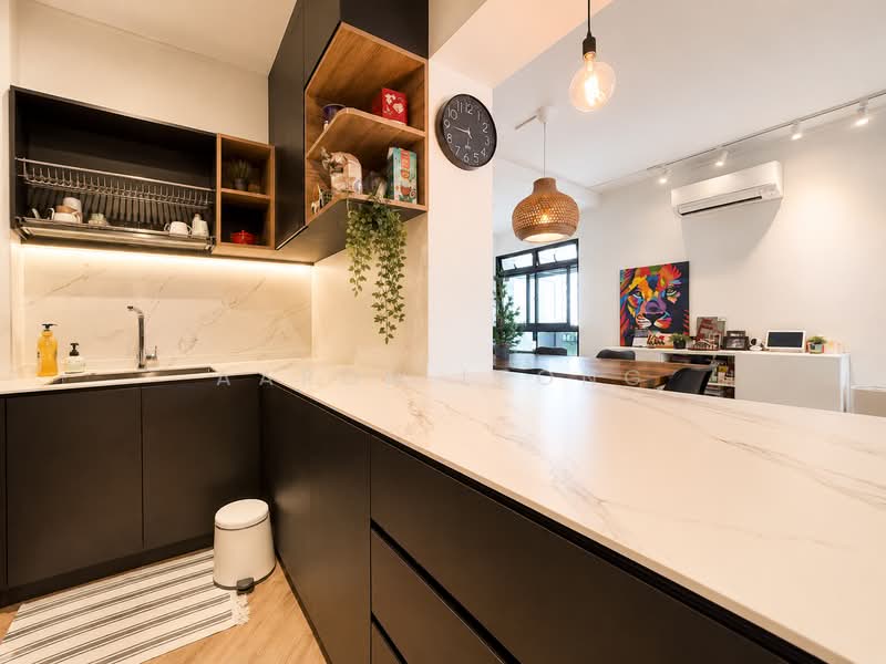 7 Pine Close, 7 Pine Close, 3 Bedrooms, 1,184 sqft, HDB Flat For Sale, by Aaron Leong, 500178486 - Kitchen - PropertyGuru.com.sg