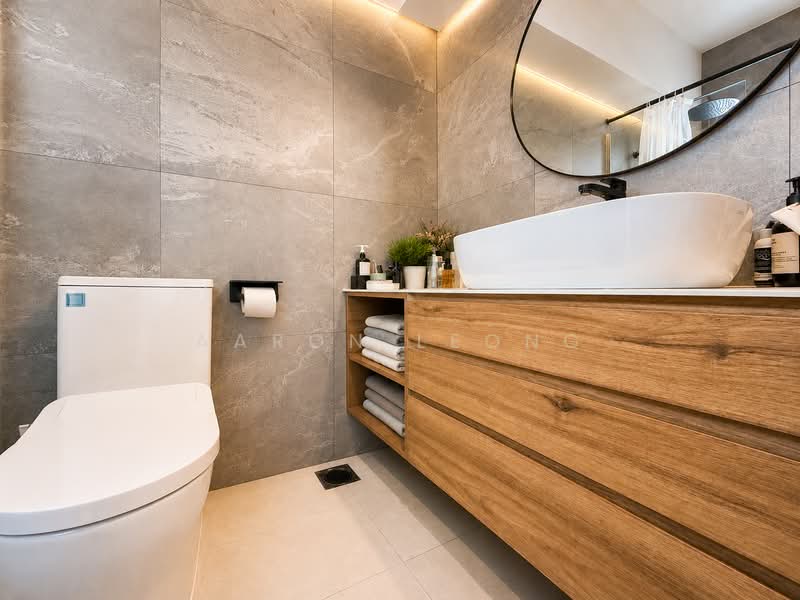 7 Pine Close, 7 Pine Close, 3 Bedrooms, 1,184 sqft, HDB Flat For Sale, by Aaron Leong, 500178486 - Bathroom - PropertyGuru.com.sg