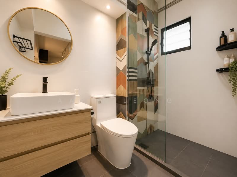7 Pine Close, 7 Pine Close, 3 Bedrooms, 1,184 sqft, HDB Flat For Sale, by Aaron Leong, 500178486 - Bathroom - PropertyGuru.com.sg