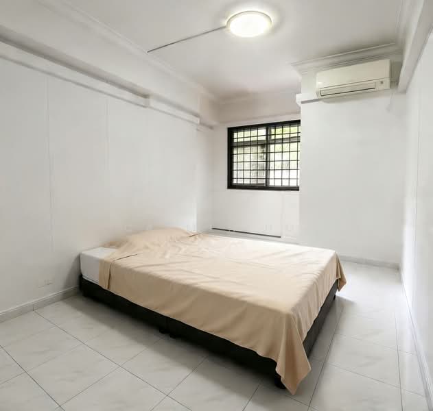 860 Woodlands Street 83, 860 Woodlands Street 83, 3 Bedrooms, 1,141 sqft, HDB Flat For Sale, by Carmen Ho, 500178496 - Bedroom - PropertyGuru.com.sg