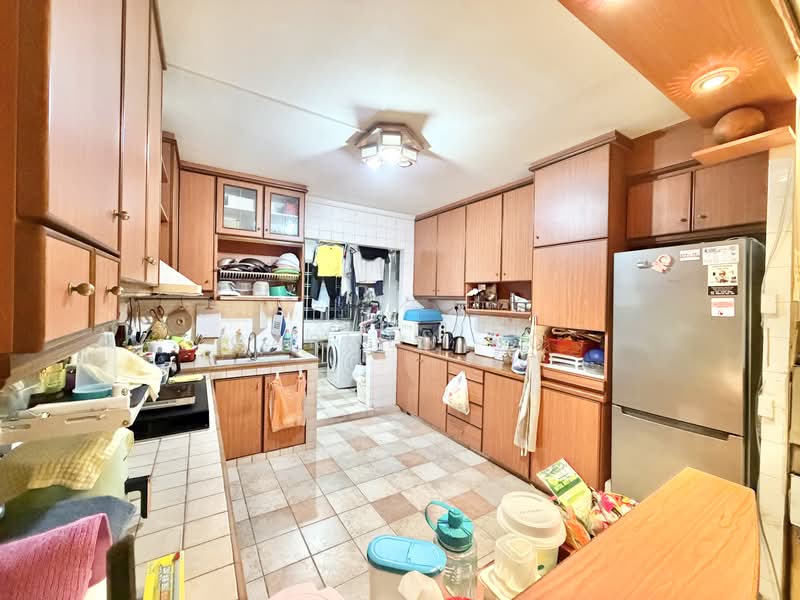 860 Woodlands Street 83, 860 Woodlands Street 83, 3 Bedrooms, 1,141 sqft, HDB Flat For Sale, by Carmen Ho, 500178496 - Kitchen - PropertyGuru.com.sg