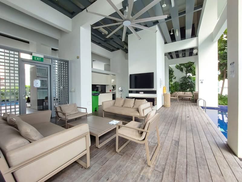 26 Newton, 26 Newton Road Singapore, 1 Bedroom, 570 sqft, Condominium For Rent, by Vicky Chen, 500178497 - Balcony - PropertyGuru.com.sg