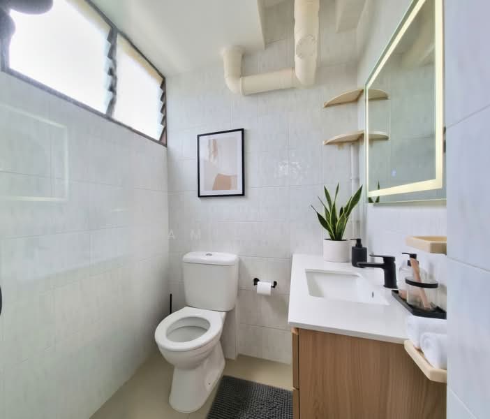 106 Jalan Dusun, 106 Jalan Dusun, 3 Bedrooms, 1,001 sqft, HDB Flat For Sale, by Jamie Toh, 500178499 - Bathroom - PropertyGuru.com.sg