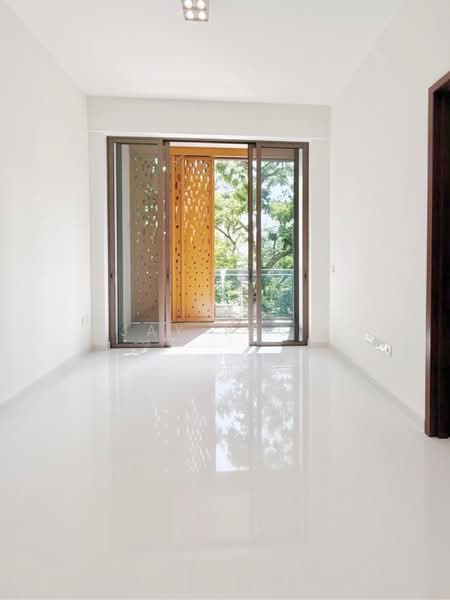 Parksuites, 18 Holland Grove Road, 2 Bedrooms, 657 sqft, Condominium For Sale, by JAY PECK, 500178507 - PropertyGuru.com.sg