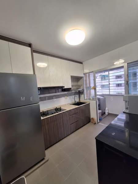 166A Yung Kuang Court, 166A Yung Kuang Road, 3 Bedrooms, 1,001 sqft, HDB Flat For Sale, by Melissa Ng S L, 500178510 - Kitchen - PropertyGuru.com.sg