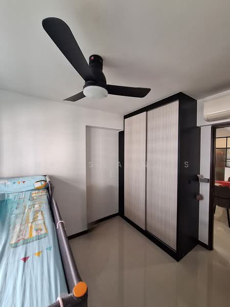 166A Yung Kuang Court, 166A Yung Kuang Road, 3 Bedrooms, 1,001 sqft, HDB Flat For Sale, by Melissa Ng S L, 500178510 - 2nd Bedroom - PropertyGuru.com.sg