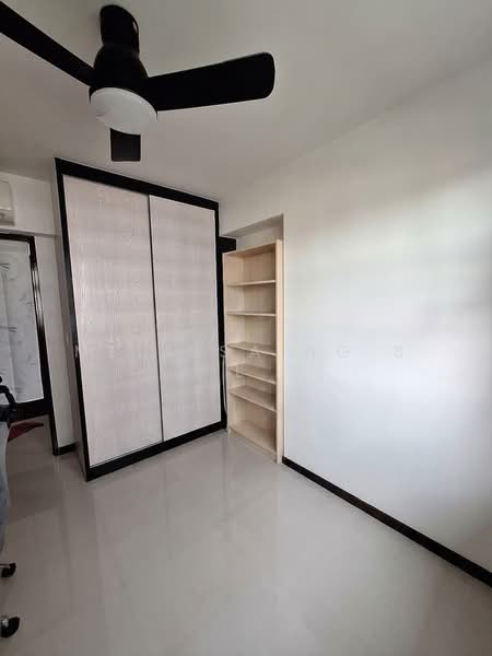 166A Yung Kuang Court, 166A Yung Kuang Road, 3 Bedrooms, 1,001 sqft, HDB Flat For Sale, by Melissa Ng S L, 500178510 - 3rd Bedroom - PropertyGuru.com.sg