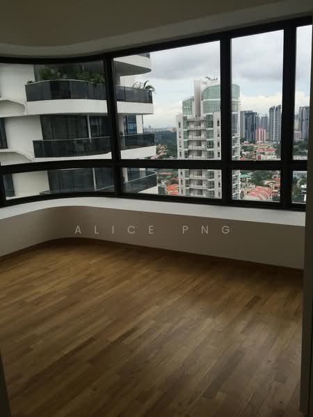 Trilight, 9 Newton Road, 2 Bedrooms, 1,109 sqft, Condominium For Sale, by Alice Png, 500178514 - View - PropertyGuru.com.sg