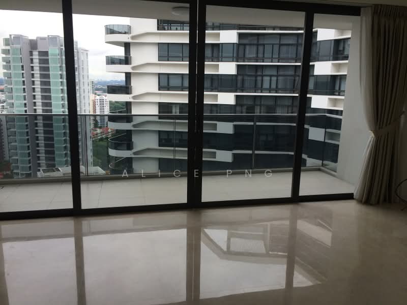 Trilight, 9 Newton Road, 2 Bedrooms, 1,109 sqft, Condominium For Sale, by Alice Png, 500178514 - Balcony - PropertyGuru.com.sg