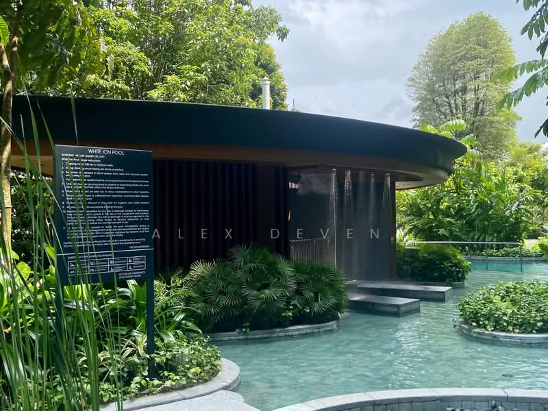 KI Residences At Brookvale, 2 Brookvale Drive, 3 Bedrooms, 980 sqft, Condominium For Rent, by Alex Deven, 500178523 - Pool - PropertyGuru.com.sg