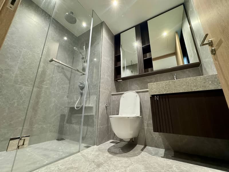KI Residences At Brookvale, 2 Brookvale Drive, 3 Bedrooms, 980 sqft, Condominium For Rent, by Alex Deven, 500178523 - Bathroom - PropertyGuru.com.sg