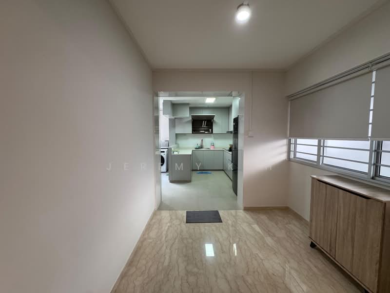 245 Simei Street 5, 245 Simei Street 5, 3 Bedrooms, 100 sqft, HDB Flat For Rent, by Jeremy Koh, 500178531 - Kitchen - PropertyGuru.com.sg