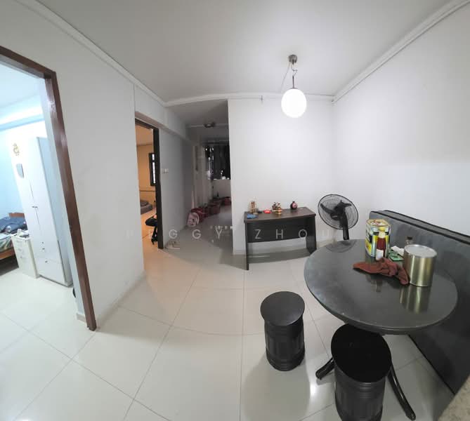 36 Circuit Road, 36 Circuit Road, 2 Bedrooms, 775 sqft, HDB Flat For Sale, by Peggy Zhou, 500178535 - Living Room - PropertyGuru.com.sg