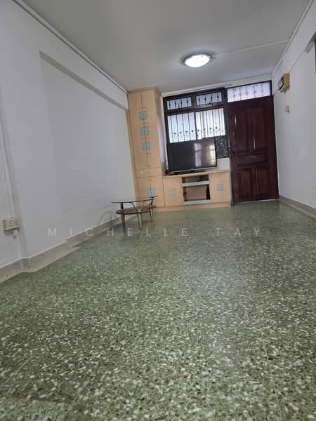 24 Sin Ming Road, 24 Sin Ming Road, 2 Bedrooms, 700 sqft, HDB Flat For Rent, by Michelle Tay, 500178536 - Living Room - PropertyGuru.com.sg