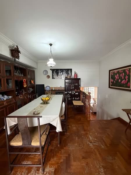 Pandan Valley, 4 Pandan Valley, 4 Bedrooms, 2,024 sqft, Condominium For Sale, by Chester Chia, 500178544 - Dining Room - PropertyGuru.com.sg
