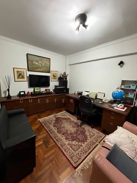 Pandan Valley, 4 Pandan Valley, 4 Bedrooms, 2,024 sqft, Condominium For Sale, by Chester Chia, 500178544 - Study - PropertyGuru.com.sg