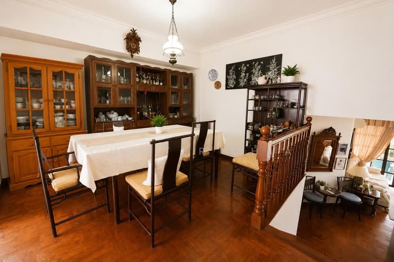 Pandan Valley, 4 Pandan Valley, 4 Bedrooms, 2,024 sqft, Condominium For Sale, by Chester Chia, 500178544 - Dining Room - PropertyGuru.com.sg