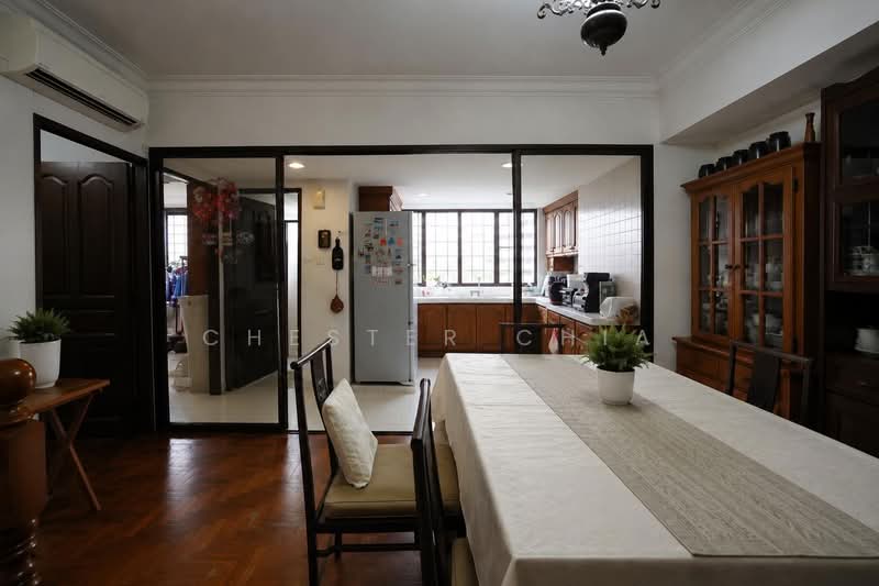 Pandan Valley, 4 Pandan Valley, 4 Bedrooms, 2,024 sqft, Condominium For Sale, by Chester Chia, 500178544 - Kitchen - PropertyGuru.com.sg