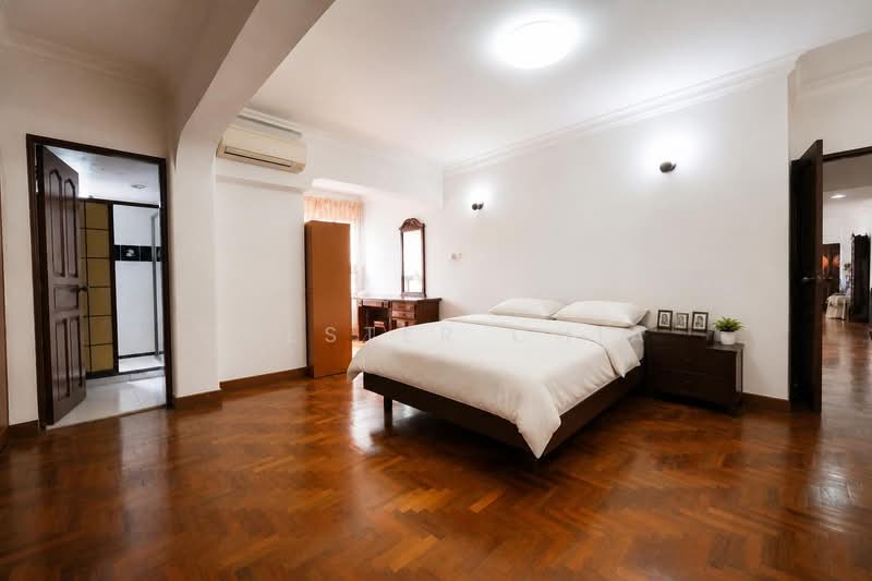 Pandan Valley, 4 Pandan Valley, 4 Bedrooms, 2,024 sqft, Condominium For Sale, by Chester Chia, 500178544 - Bedroom - PropertyGuru.com.sg