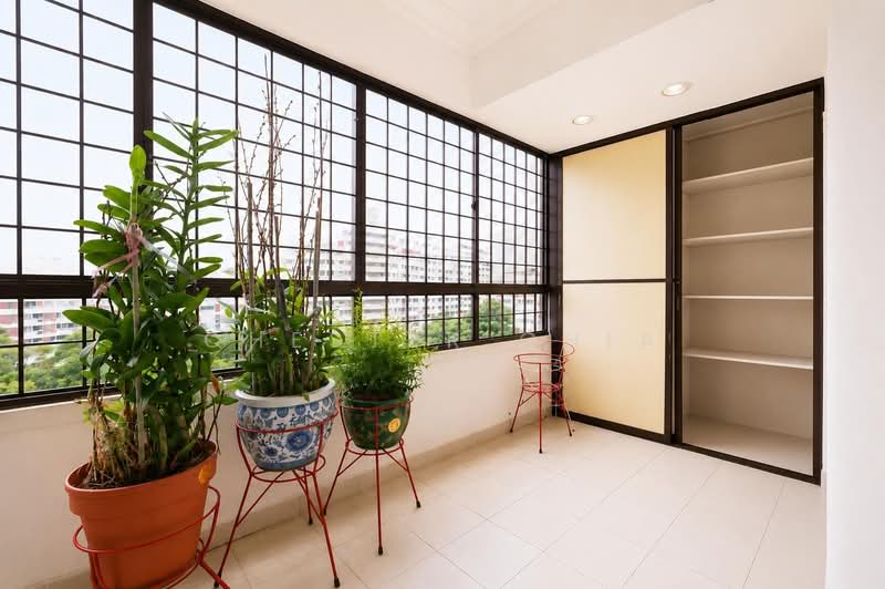 Pandan Valley, 4 Pandan Valley, 4 Bedrooms, 2,024 sqft, Condominium For Sale, by Chester Chia, 500178544 - Balcony - PropertyGuru.com.sg
