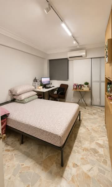102 Jurong East Street 13, 102 Jurong East Street 13, 2 Bedrooms, 732 sqft, HDB Flat For Sale, by Godfrey Chan, 500178554 - Bedroom - PropertyGuru.com.sg