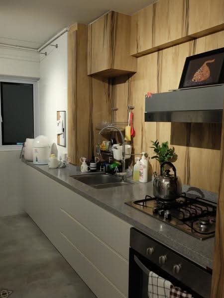 102 Jurong East Street 13, 102 Jurong East Street 13, Boon Lay / Jurong / Tuas, 2 Bedrooms, 732 sqft, HDB Flat For Sale, by Godfrey Chan, 500178554 - Kitchen - PropertyGuru.com.sg