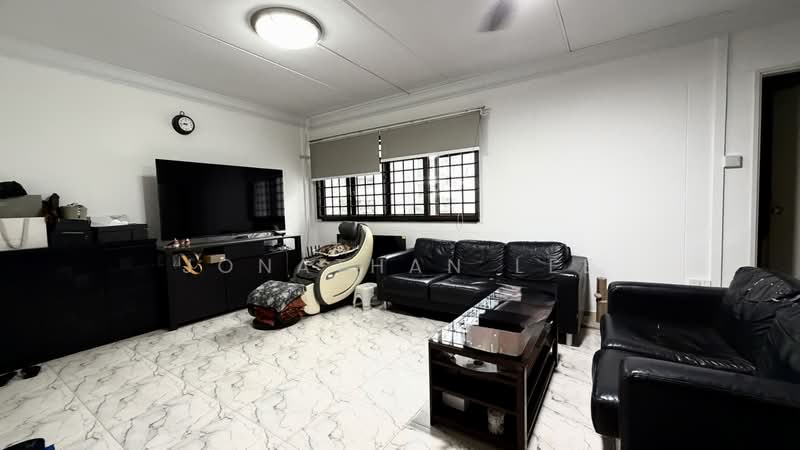 481 Sembawang Drive, 481 Sembawang Drive, 3 Bedrooms, 1,184 sqft, HDB Flat For Sale, by Jonathan Lee, 500178557 - Living Room - PropertyGuru.com.sg