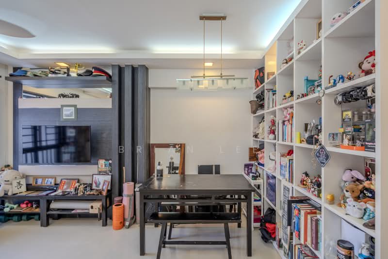 79A Toa Payoh Central, 79A Toa Payoh Central, 3 Bedrooms, 818 sqft, HDB Flat For Sale, by Brian Lee, 500178565 - Living Room - PropertyGuru.com.sg